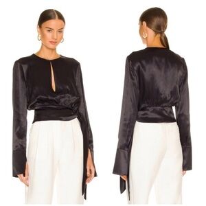 L’Academie Maisel Top in Black